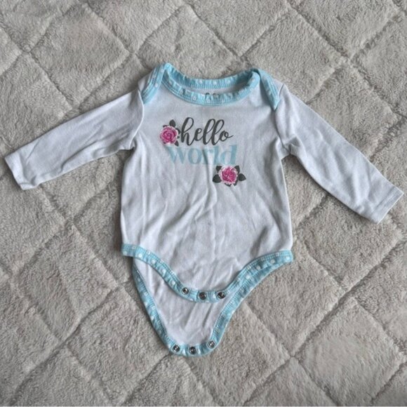 Baby Essentials |"Hello World" Blue Floral 3 Piece Set | Size 6 Months - Picture 4 of 4